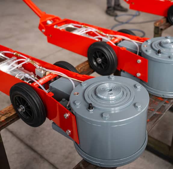 Pasquin hydraulic jacks